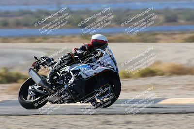 media/Nov-16-2025-Race Pace (Sun) [[8c5fa54630]]/Verified Riders/3-Turn 14 (1045am)/